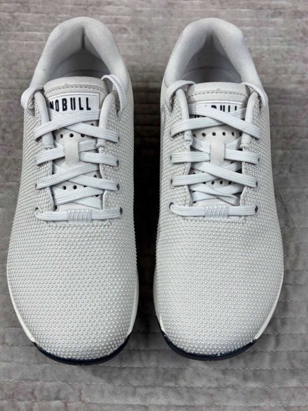 NOBULL Lightweight Sneakers -Light gray and with Black sole. Men 7 / Woman 8.5